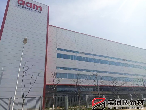 廠房使用聚氨酯封邊巖棉板